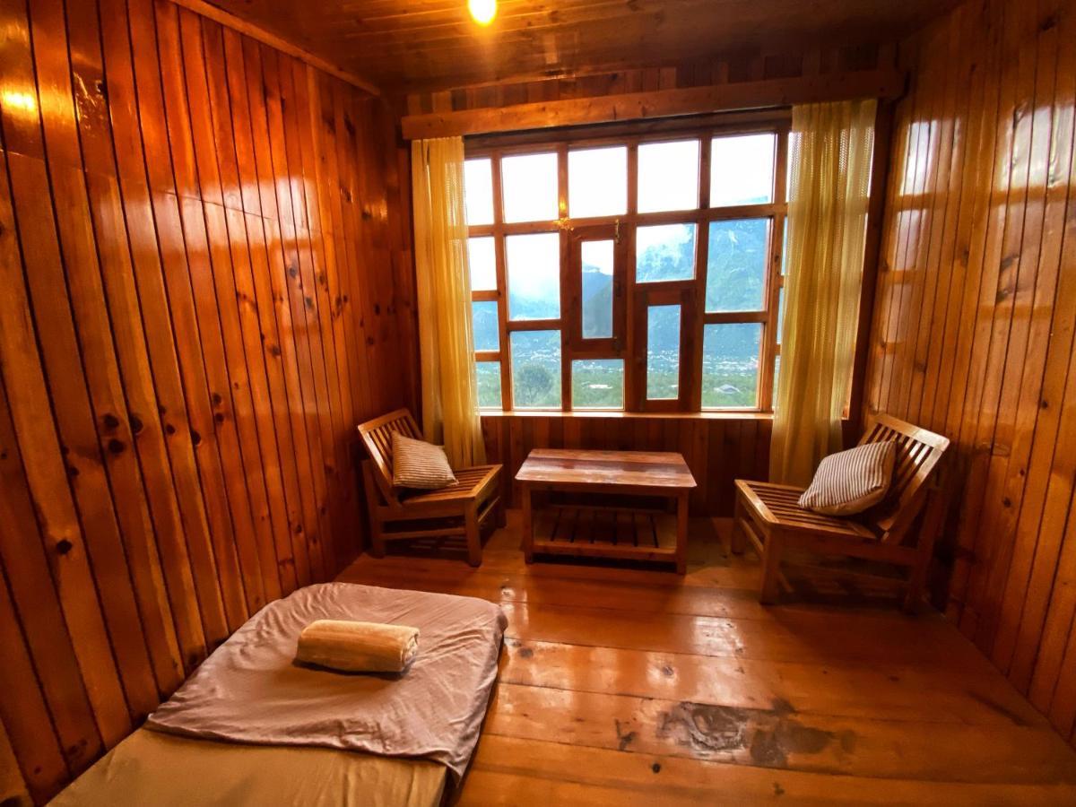 Pine Tower Inn 马拉里 外观 照片