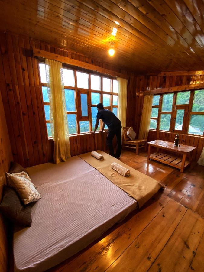 Pine Tower Inn 马拉里 外观 照片